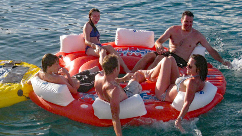 Yacht charter blog - catamaran Dreaming On - Floating Lounge