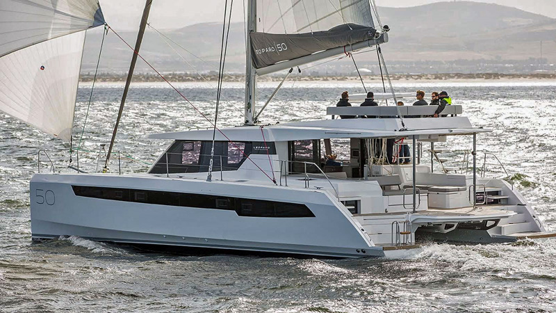 Yacht charter blog - catamaran moon blossom