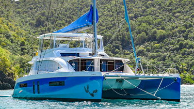 Yacht charter blog - Catamaran TOUCH THE SKY